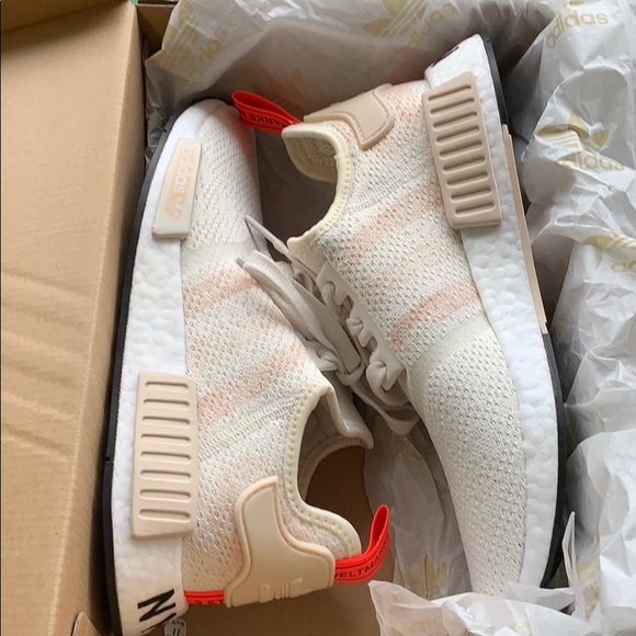 8.5 New NMD W sz 8.5 / 9 adidas genuine - Picture 3 of 6